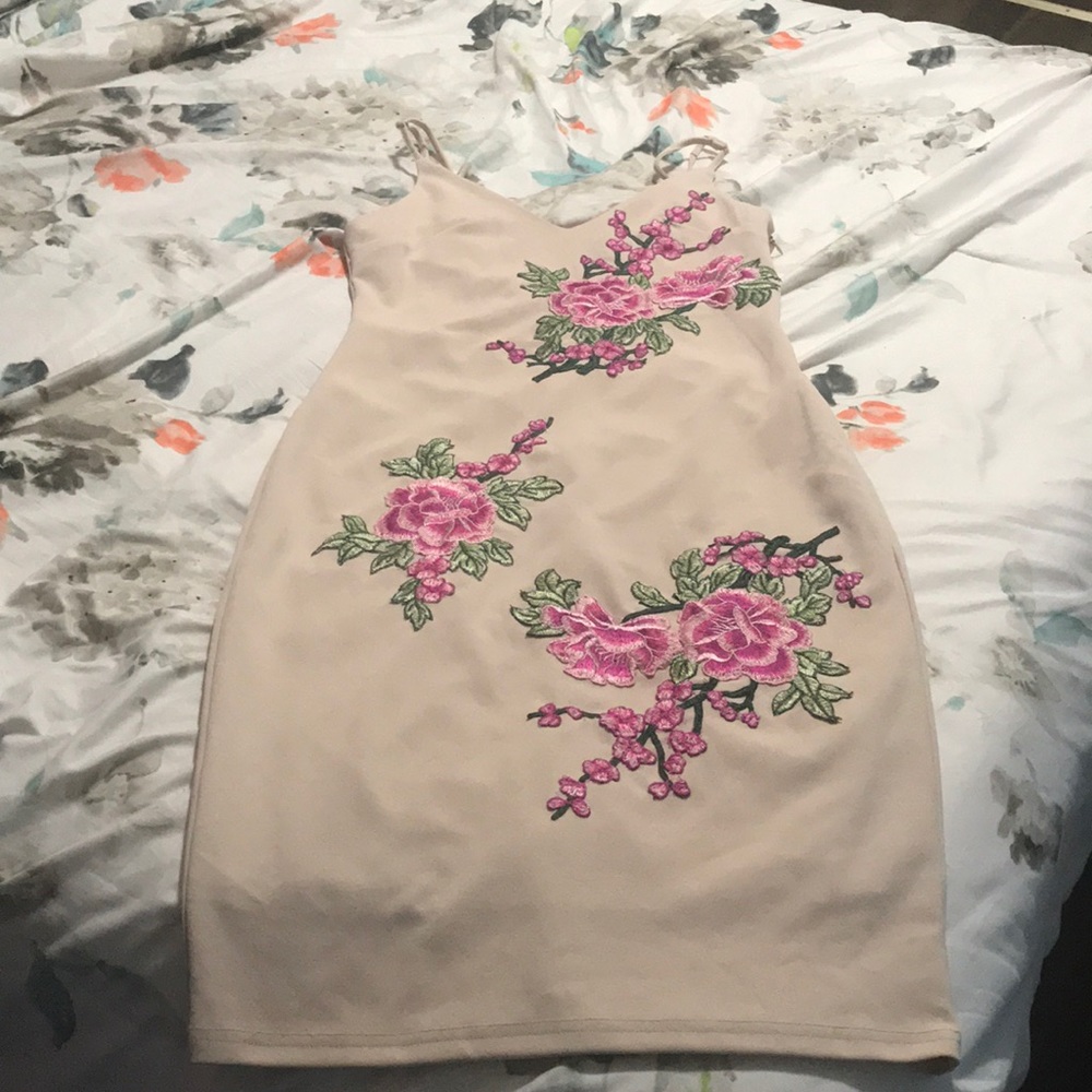 Rose patterned dress